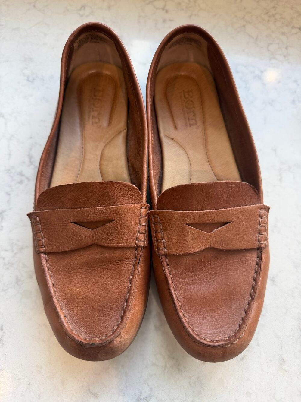 BORN brown leather women’s loafers sz 7 EUC